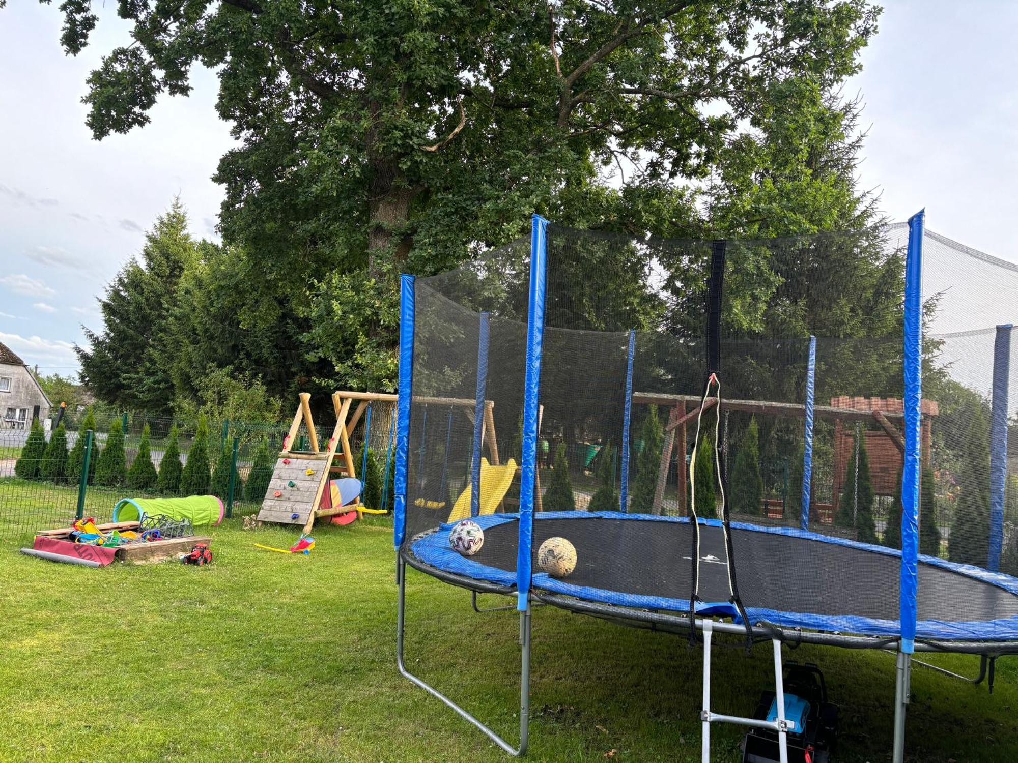 Agroturystyka Boguslaw X Jezierzany Exterior foto